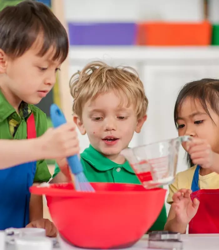 LittleKitchenAcademy_Kids_Baking